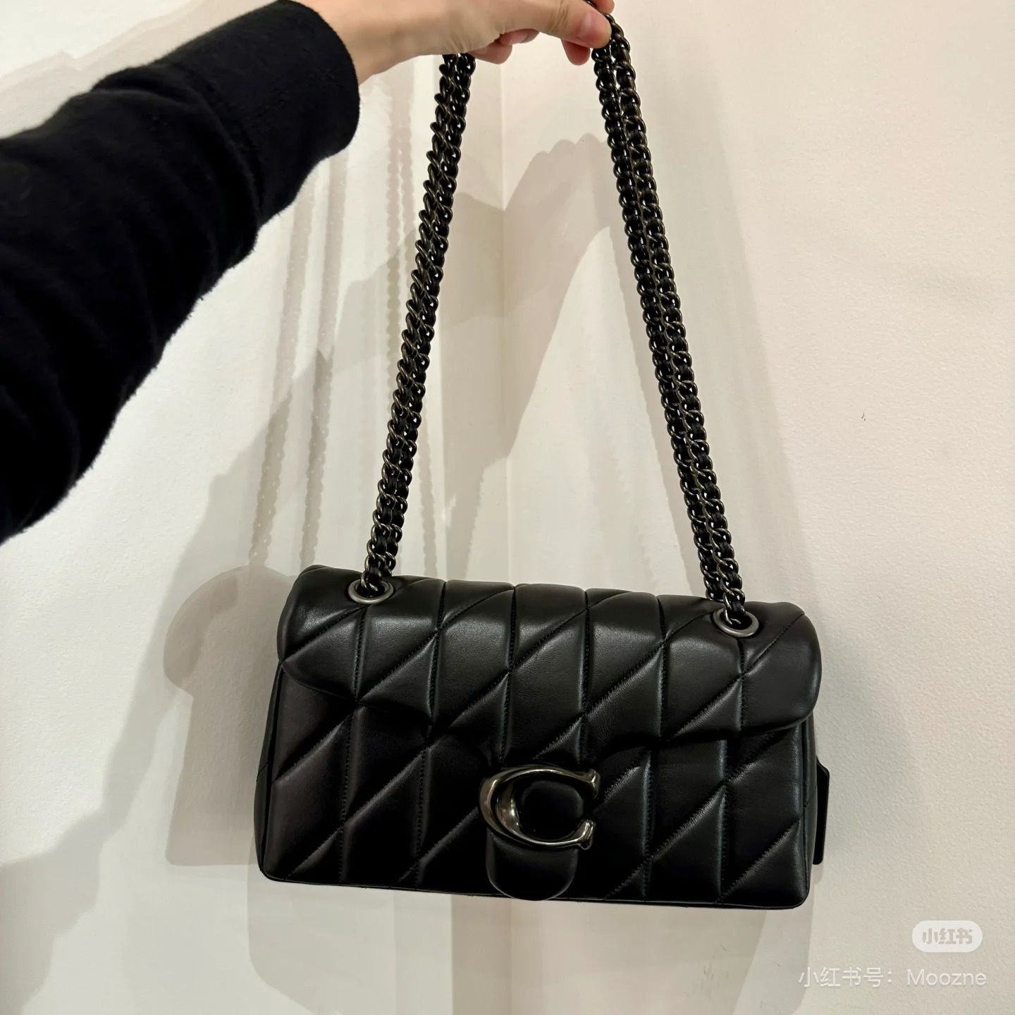 Tabby Shoulder Bag 20