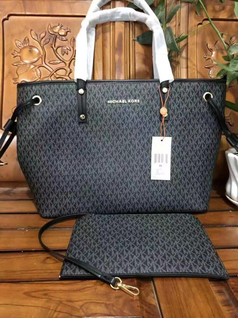 Michael Kors Jet Set Travel Large Top Zip DrawstrIng Tote