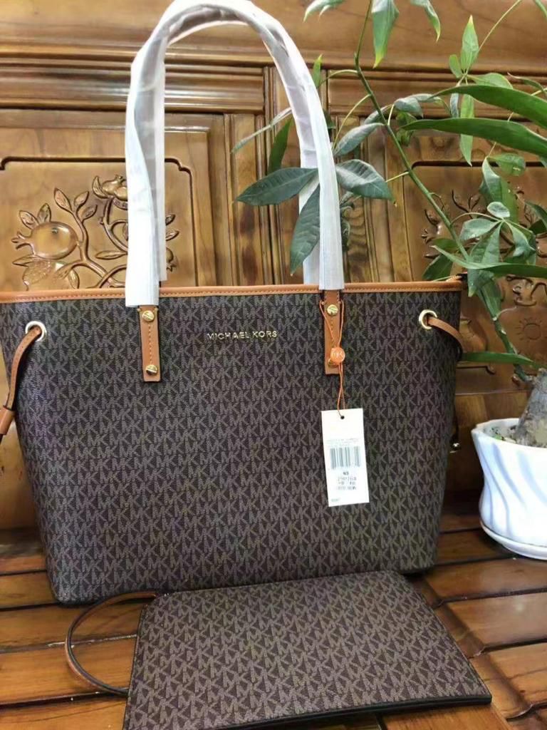 Michael Kors Jet Set Travel Large Top Zip DrawstrIng Tote